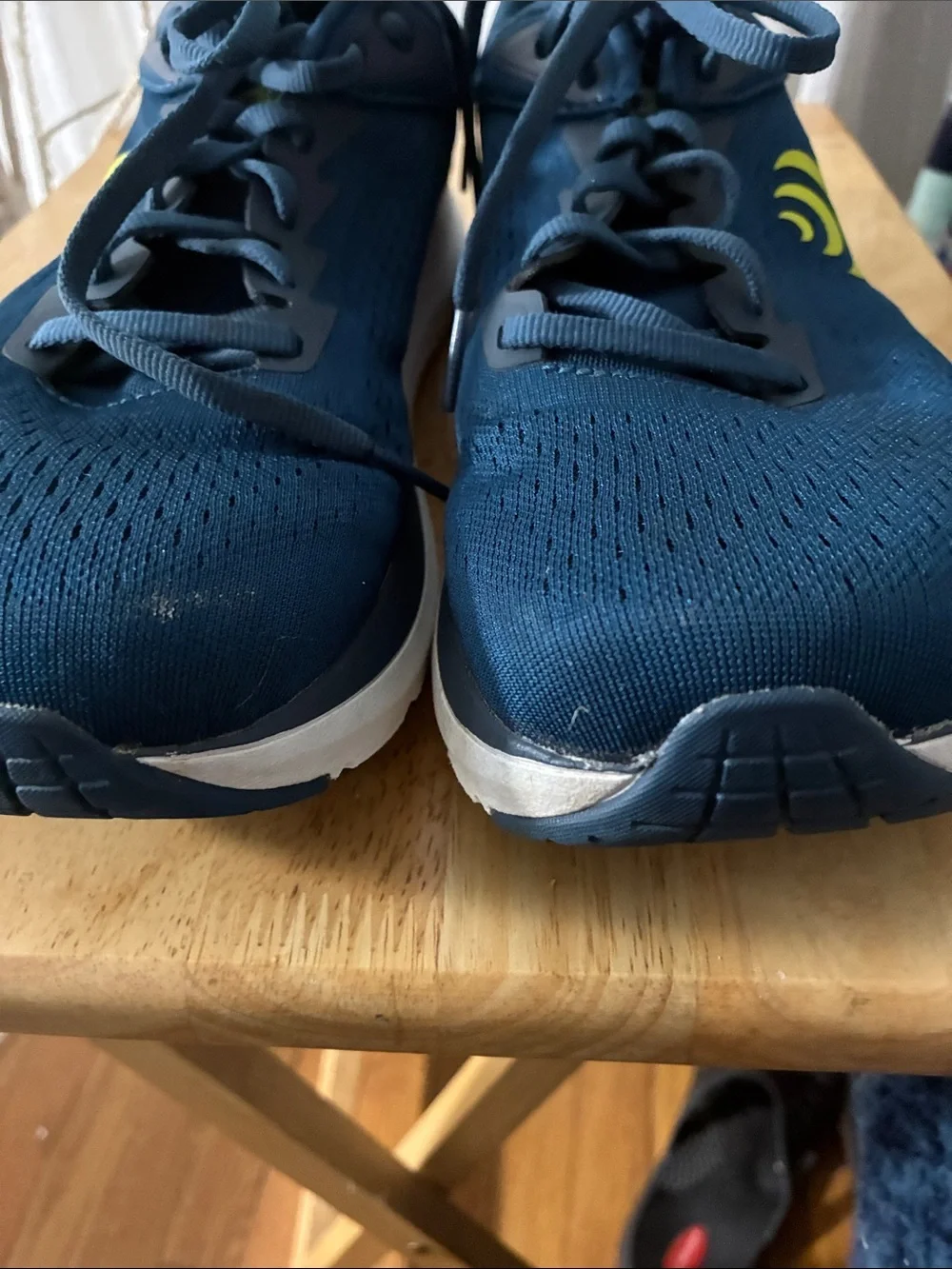 Hoka Lightweight Running Shoes  Maximalist Cushioning and Comfortable Women’s 10